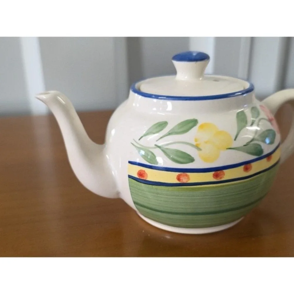 Springtime‎ by Housewares colorful teapot Floral pattern